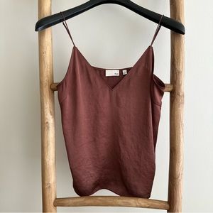 Wilfred (Aritzia) Silky Tank